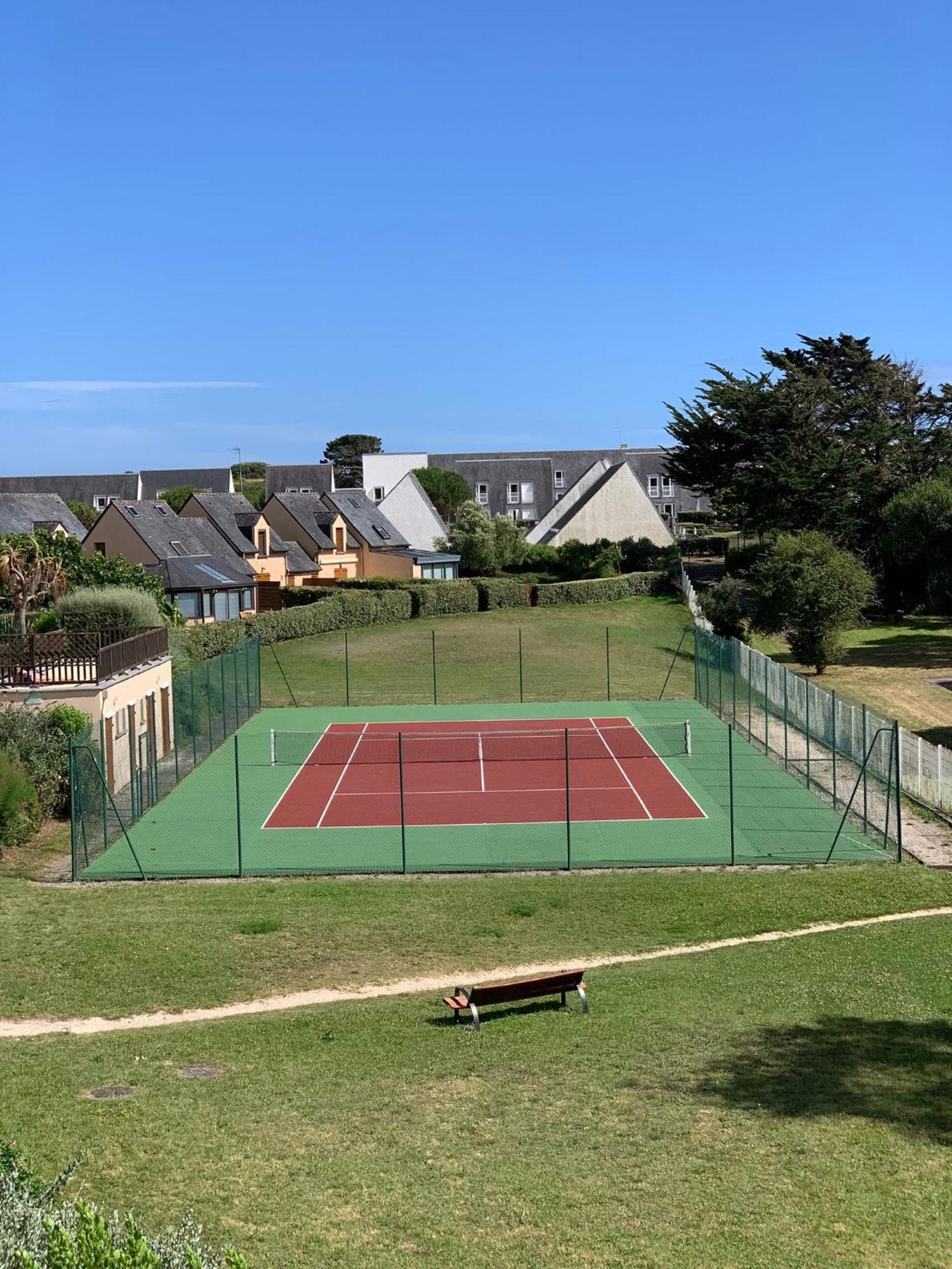 Perle Beach, Petite Maison Situee En Bord De Plage, Piscine. Guidel Exterior photo